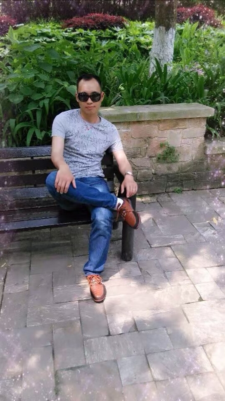 前程似锦的第二张照片--大连相亲服务中心