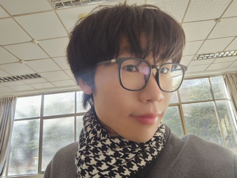 静檀的第一张照片--大连相亲服务中心