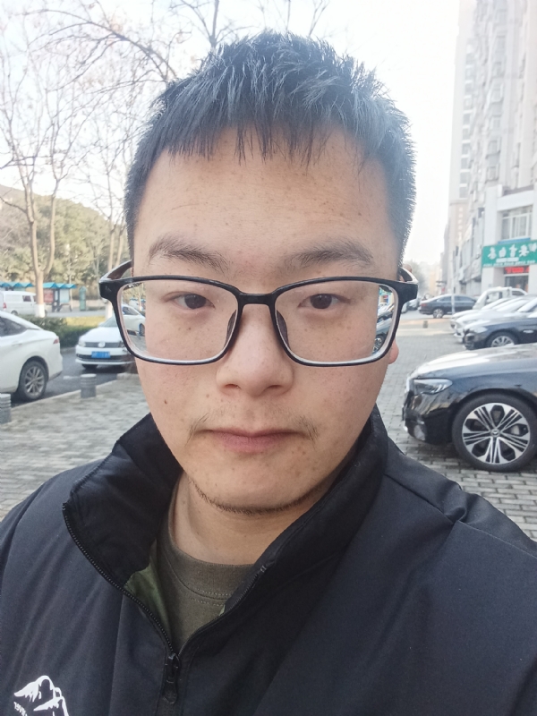 陶诚的第一张照片--大连相亲服务中心