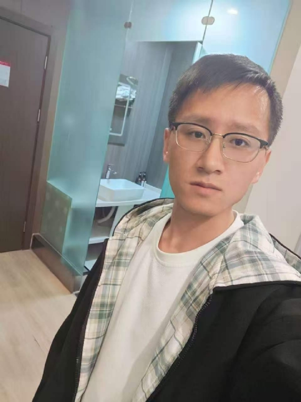 迷城的第一张照片--大连相亲服务中心