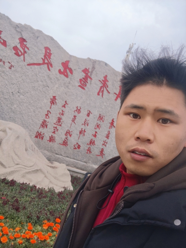 迎春的第一张照片--大连相亲服务中心