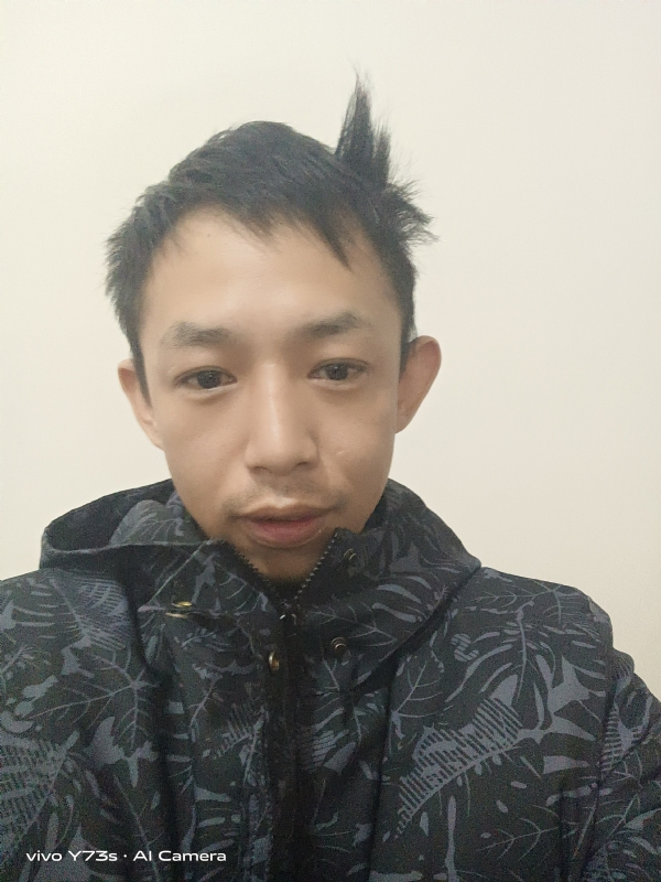 不吃葡萄皮的第一张照片--大连相亲服务中心