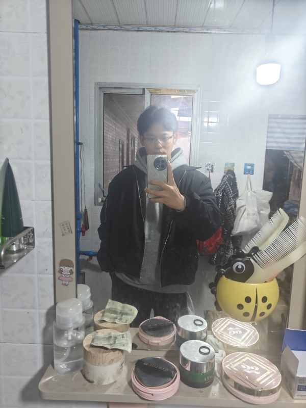 阿兴的第二张照片--大连相亲服务中心