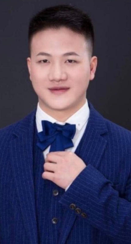 杜仲的第一张照片--大连相亲服务中心