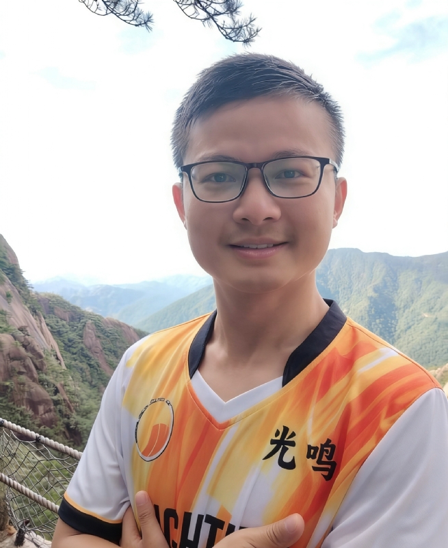 笑对人生的第二张照片--大连相亲服务中心