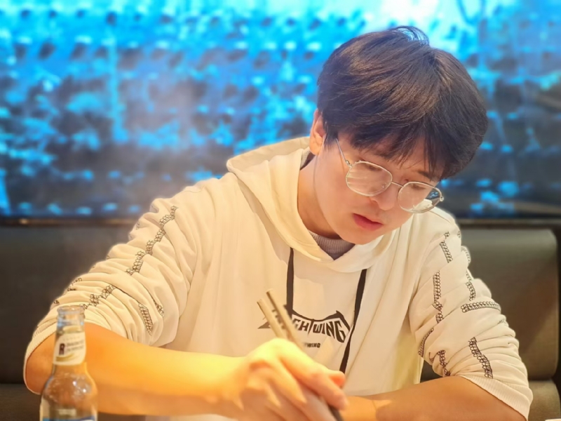 倾尽的第二张照片--大连相亲服务中心