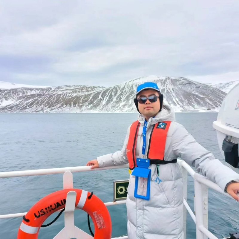 欢乐的笑的第二张照片--大连相亲服务中心