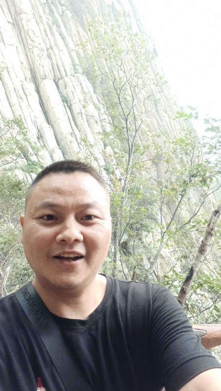 W微信的第二张照片--大连相亲服务中心