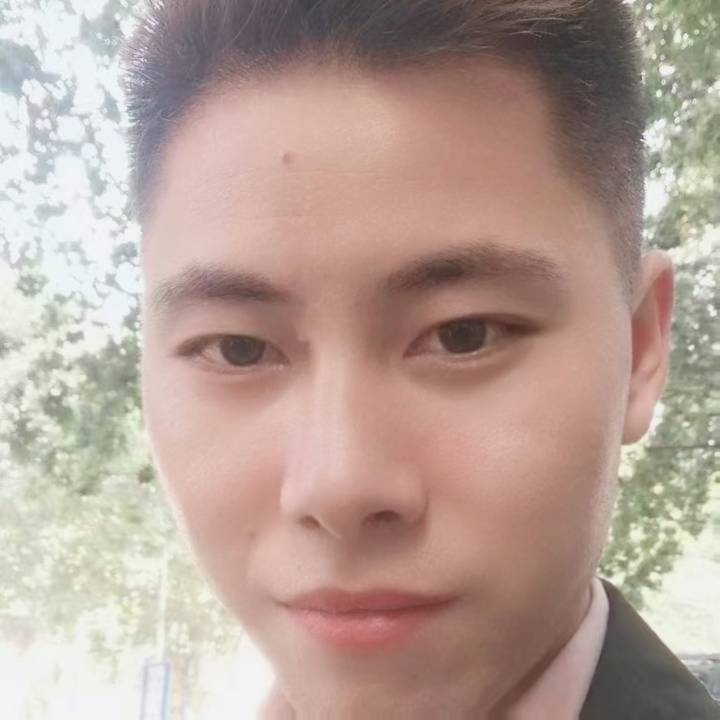 缺个伴的第一张照片--大连相亲服务中心