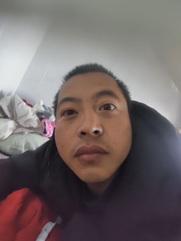 等一个人的第一张照片--大连相亲服务中心